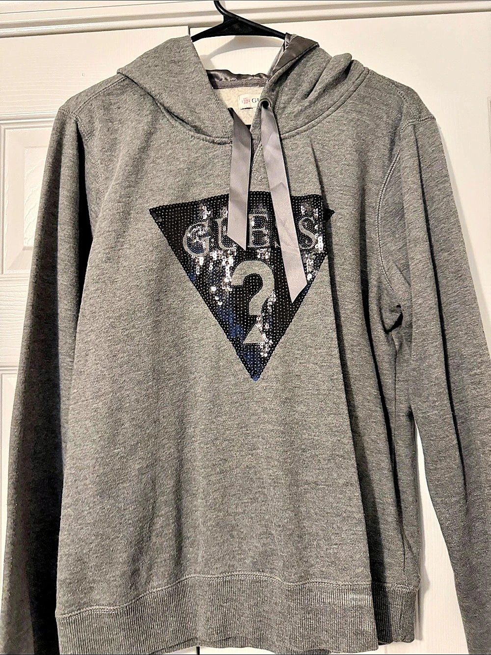 GUESS Sequin Logo Hoodie in Gray Size Medium Like New